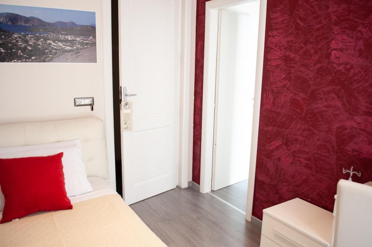 Casa Del Marchese B&B Riposto Dış mekan fotoğraf